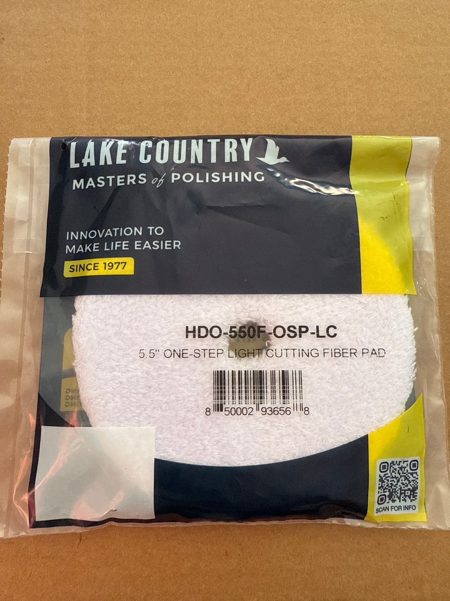 Lake country 5.5” one step light cutting fiber pad 5”plate