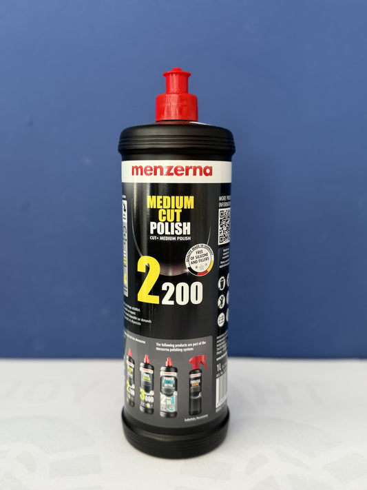 Menzerna: medium cut polish 2200