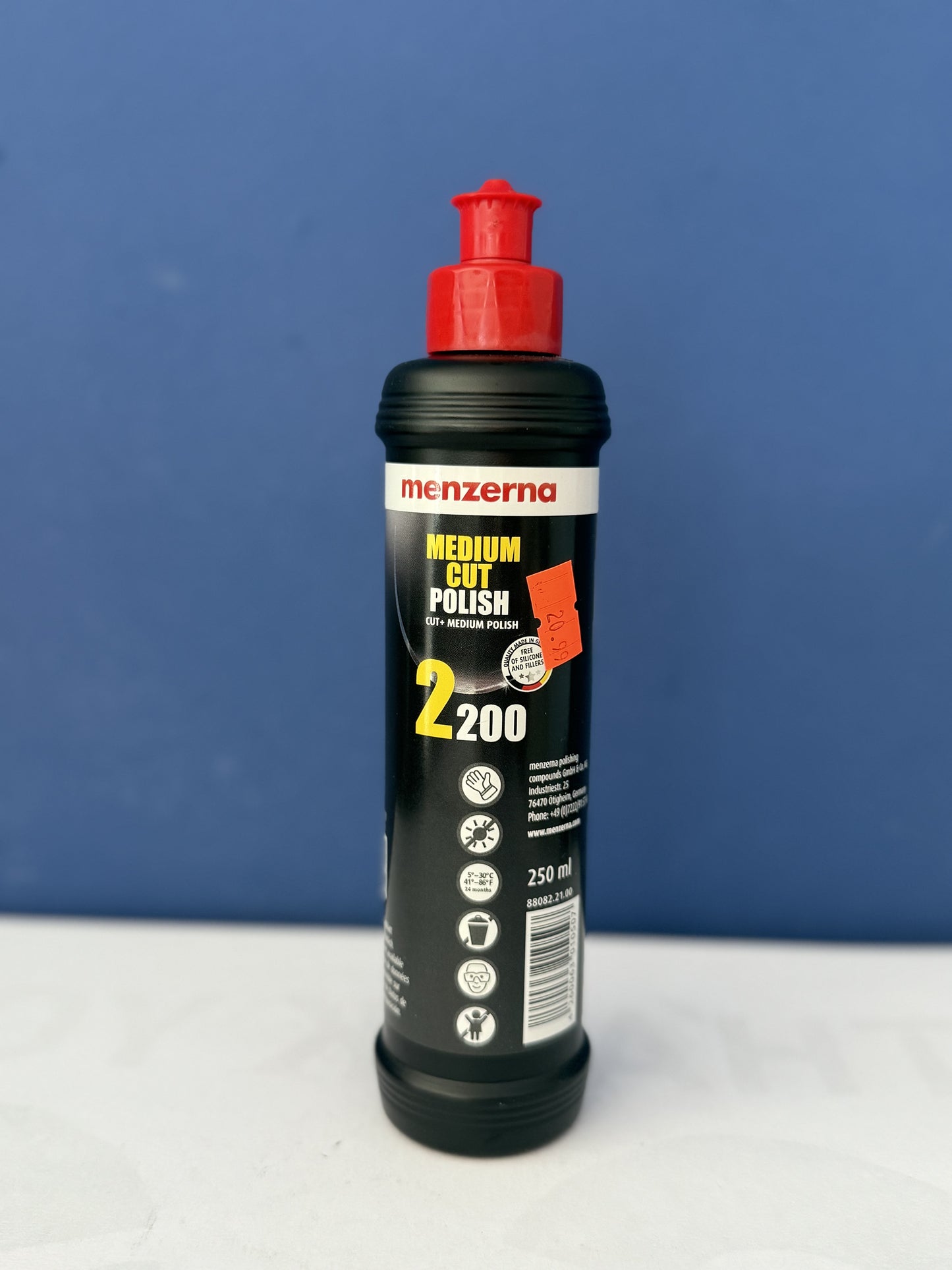 Menzerna: Medium Cut Polish 2 200